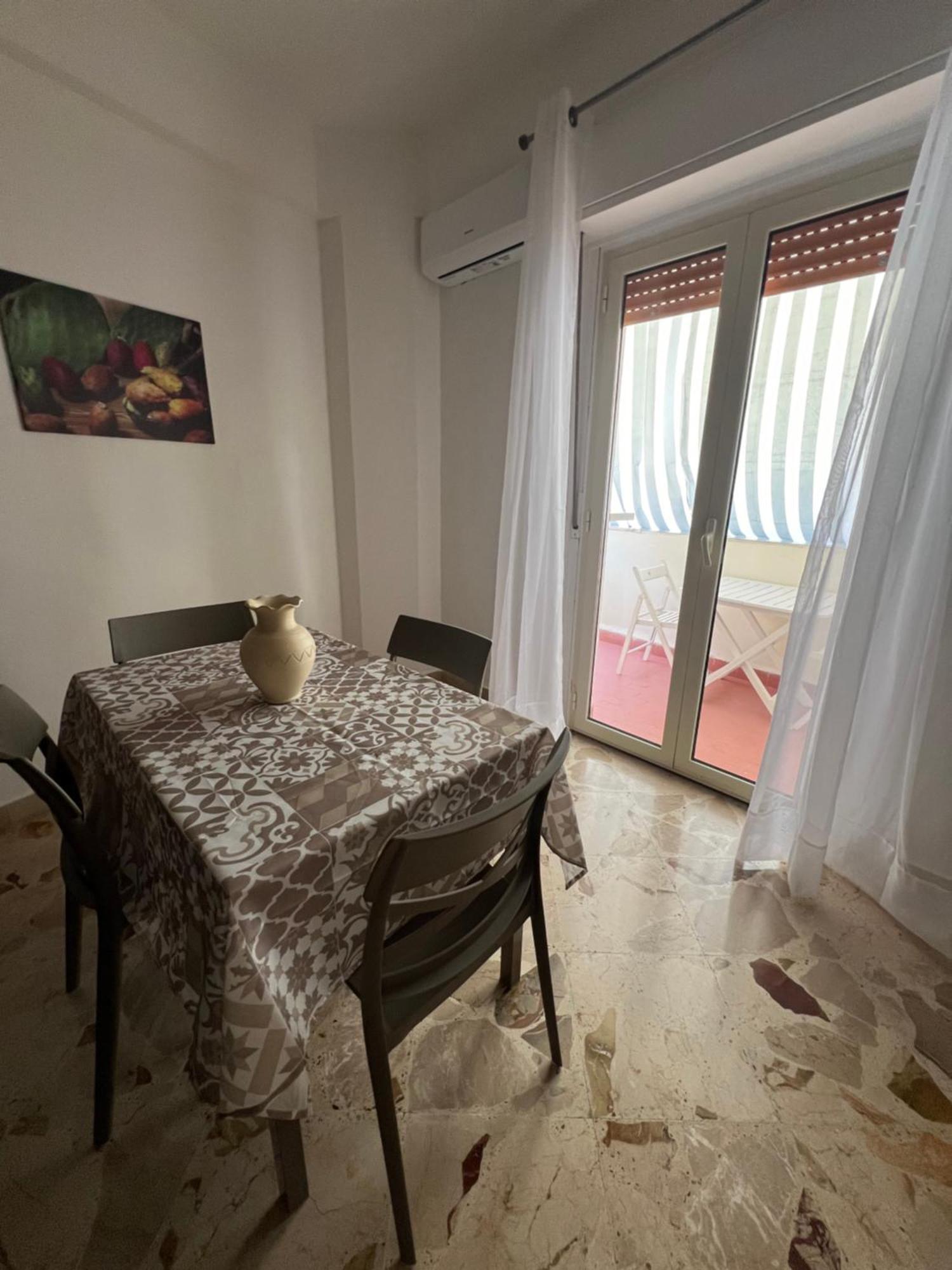 El Azis Home Палермо Екстериор снимка